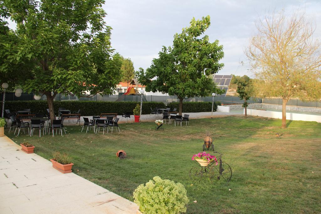 O Pelicano Bed & Breakfast Alfaiates Exterior photo